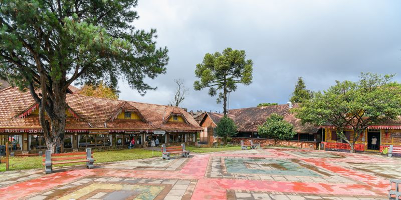 Praça das Etnias em Gramado - RS